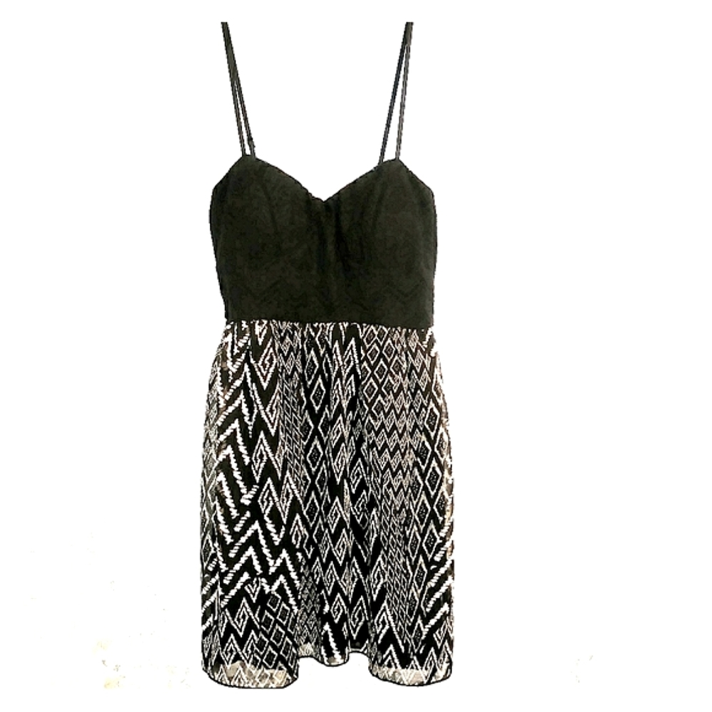 Sweetheart Dress Three Pink Hearts Black &…
